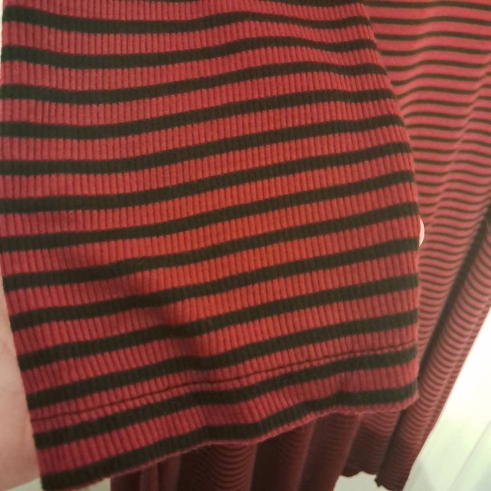 ING Collection hooded tunic top - Picture 9 of 10